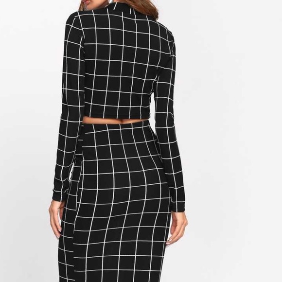 Skirt and Top 🎀 - Picture 4 of 6